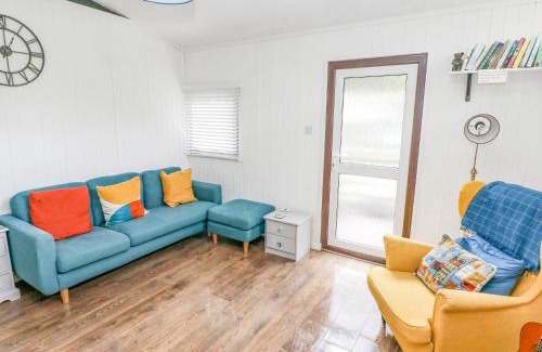 Cenarth Casa | Doirewood