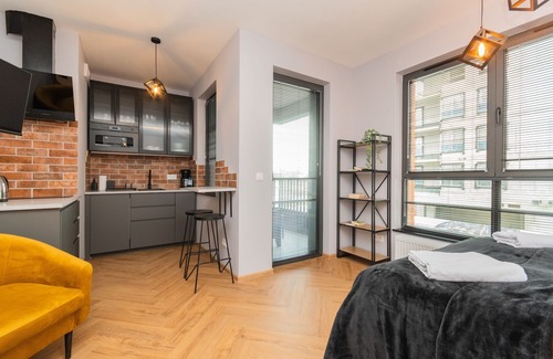 Mlyniska Apartamento | Doki Studio Montownia byGrand Apartments