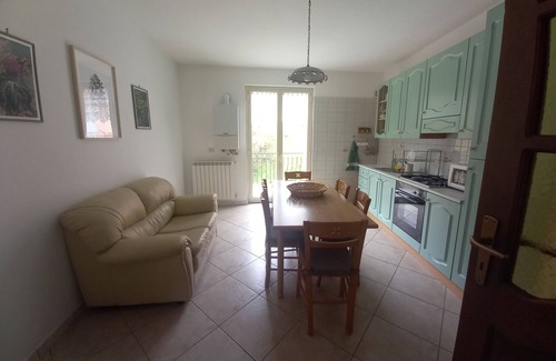 Isnello Apartamento | Dolce-Vista, close to great hiking trails and the sea!