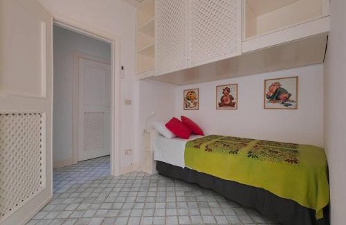 Marina Piccola Casa | Dolce Vita Beach House stunning views by the sea