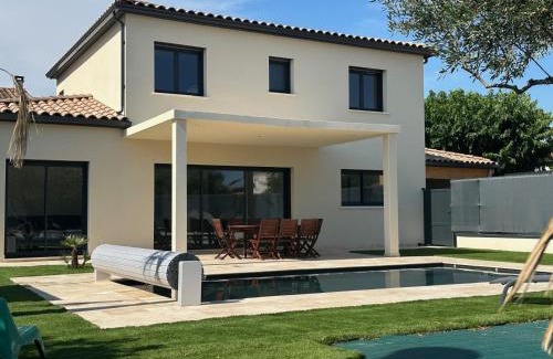 Beaucaire Casa | Dolce Vita - Charmante villa avec piscine 12 pers Beaucaire