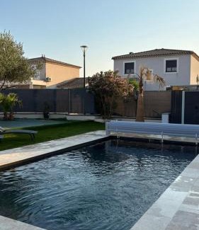 Beaucaire Casa | Dolce Vita - Charmante villa avec piscine 12 pers Beaucaire