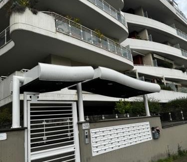 Torrino Apartamento | DolceVita Eur Torrino Prestige