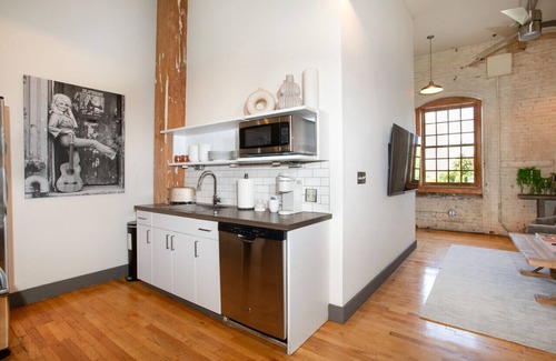 Downtown Knoxville Apartamento | Dolly's Downtown Loft - Knoxville!