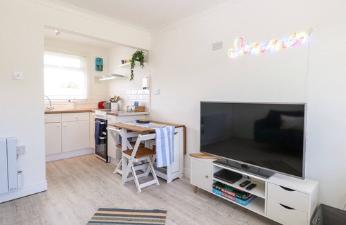 Kessingland Cabaña | DOLLY'S LOOKOUT, country holiday cottage in Kessingland