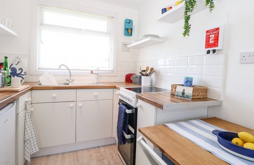 Kessingland Cabaña | DOLLY'S LOOKOUT, country holiday cottage in Kessingland
