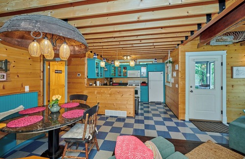 Fennville Casa | Dollybrook 9 - Pet friendly - Community Pool(CLOSED for the season) - Groups welcome