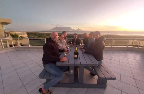 Bloubergstrand Apartamento | Dolphin Beach Estate 131sm
