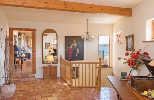 Clifden Casa | Dolphin Beach House - Close to the sea & town