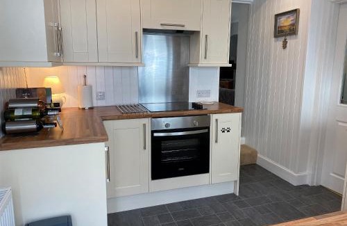 Nairn Casa | Dolphin Cottage