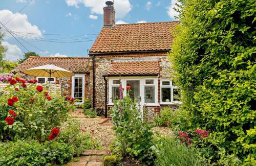 Wiveton Casa | Dolphin Cottage