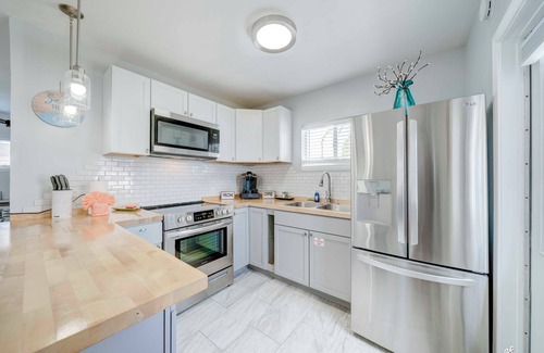 Bel Air Casa | Dolphin Days Cottage