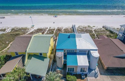 Sunnyside Casa | Dolphin's Point - West End - Sleeps 12!