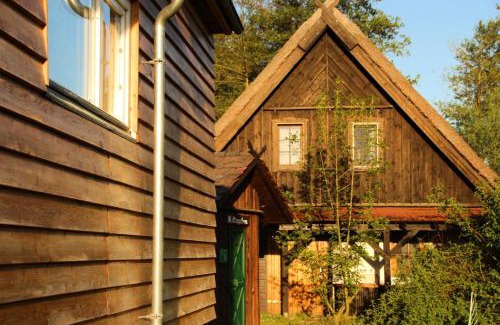 Burg Apartamento | Dom Žaba - Spreewaldatmosphäre im neu renovierten Bauwagen