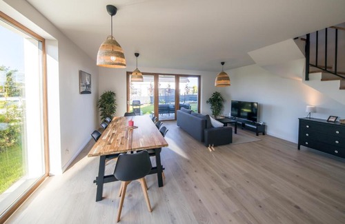 Pierwoszyno Casa | Dom na wzgórzu z widokiem na morze - Etezje Apartamenty