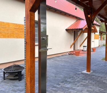 Miedzichowo Apartamento | Dom Nad Jeziorem Trzy Tonie
