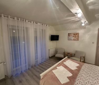 Kazimierz Dolny Casa | DOM NAD STAWEM