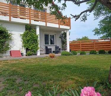Jedwabno Casa | DOM w JESIONACH Brajniki - działka 1 HEKTAR