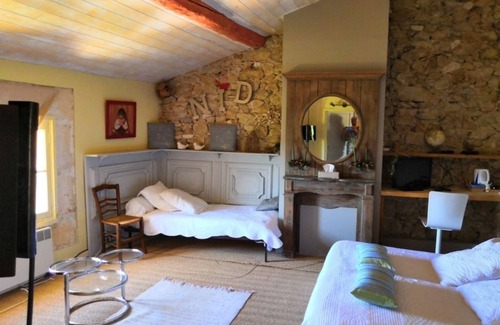 Saint-Andre-de-Roquelongue Cama Y Desayuno | Domaine du Soleil Couchant