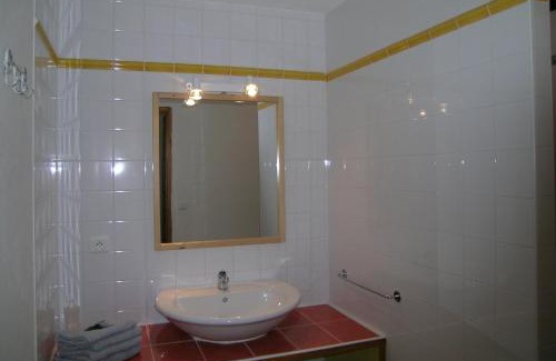 Lembras Apartamento | Domaine Bellevue Cottage en Périgord - Bergerac 5mn - Parc 3ha - Calme - Parking Privé Gratuit - Linge maison inclus