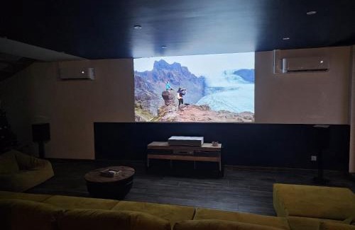 Echinghen Casa | Domaine Caloin - Cinéma