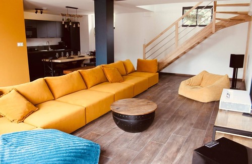 Echinghen Casa | Domaine Caloin - Cinema