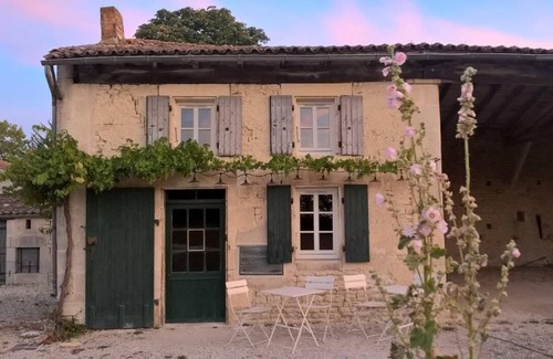 Saint-Georges-du-Bois Casa | Domaine des Deux Tilleuls - Casa rural en un antiguo granero