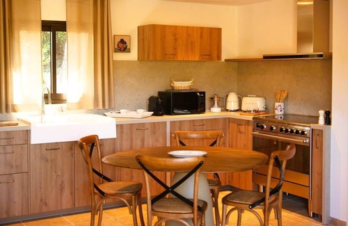 San-Gavino-di-Carbini Casa | Domaine de Gialla Bergerie Quercia, 4 pers, piscine chauffée, 10 mn plage