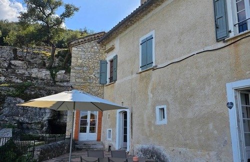 Sauve Apartamento | Apartamento-Source Grande Terrasse-Apartamento-Baño con bañera-Vista al rio