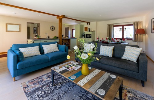 Sagelat Casa | Domaine de La Banne - luxurious 3 bedroom barn, private pool, stunning location