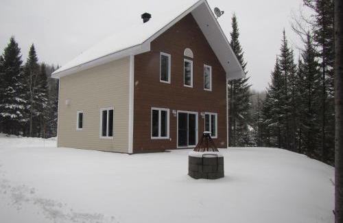 Sainte Rose du Nord Chalet De Esquí | domaine de la vallee
