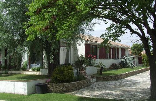Courthezon Cama Y Desayuno | Domaine de la Cooloeuvre