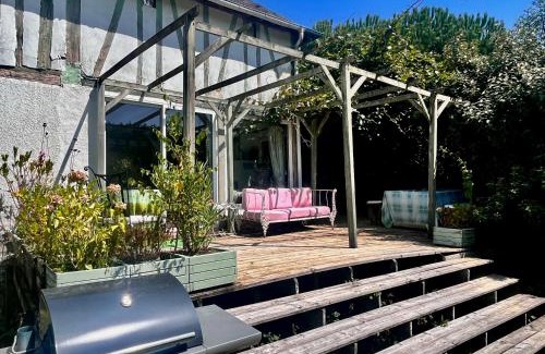 Pont-l'Eveque Casa | Domaine de la cour