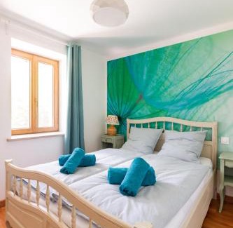 Ronel Casa | Domaine de la Garenne Ronel