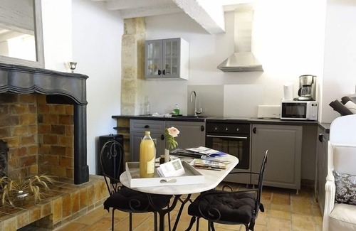 Avignon Apartamento | Domaine de Rhodes - Locations de Vacances / Vacation Rentals