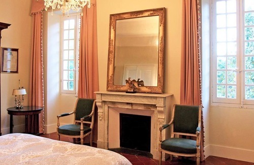 Les Plans Cama Y Desayuno | Domaine de Saint Charles