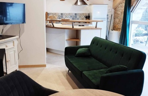 Le Caylar Apartamento | Domaine de Servières - Gîte le Studio sur Site Natura 2000 et Animaux de Ferme