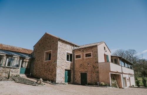 Labeil Casa | Domaine de Tapies 2 gites jusqu à 19 personnes