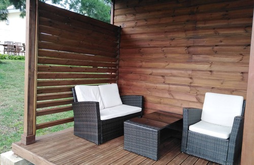 Sainte-Suzanne Casa | DOMAINE DECOTTE BUNGALOW en el corazón de la naturaleza