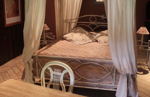 Saintes Agglomeration Hotel | Domaine des Chais