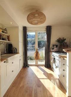 Droue-sur-Drouette Casa | Domaine des Pousses, Chambres d'hôtes au coeur d'un village de campagne