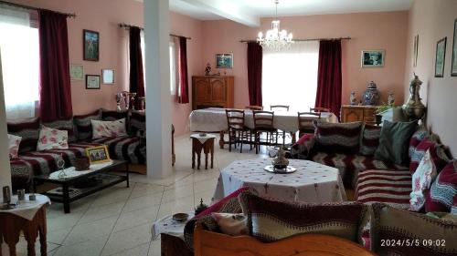 Mrhassiyine Casa | Domaine des Sloughis