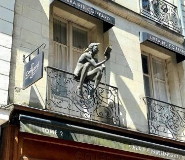 Graslin - Commerce Apartamento | Domaine des Sorciers