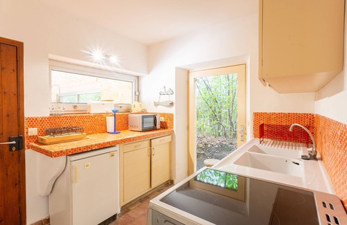 Orange Casa | Domaine des sources - Welkeys