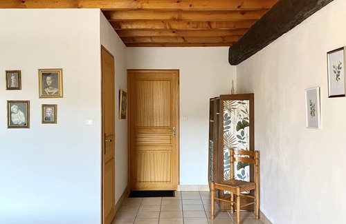 Sezanne Casa | Domaine du Cellier de la Couronne