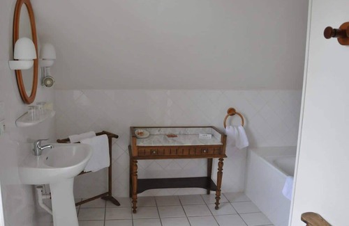 Rocamadour Otro | Domaine du Château la Rhue, grand espace, piscine