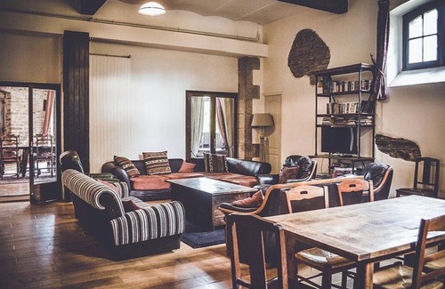 Saint-Just Otro | Domaine du Chateau du Val: gran espacio para celebraciones familiares.