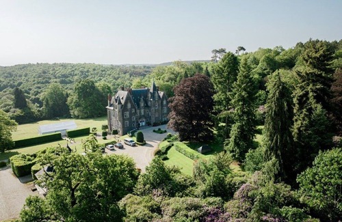 Saint-Just Otro | Domaine du Chateau du Val: gran espacio para celebraciones familiares.