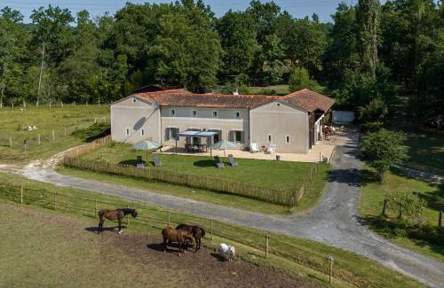 Montazeau Casa | Domaine du Pré de l'étang