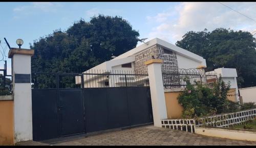 Sava Casa | Domaine Fahasoavana